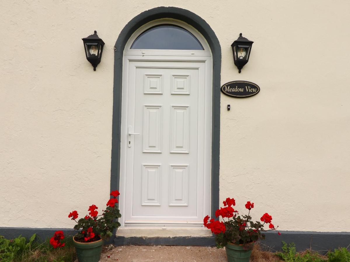 Meadow View Villa Енис Екстериор снимка